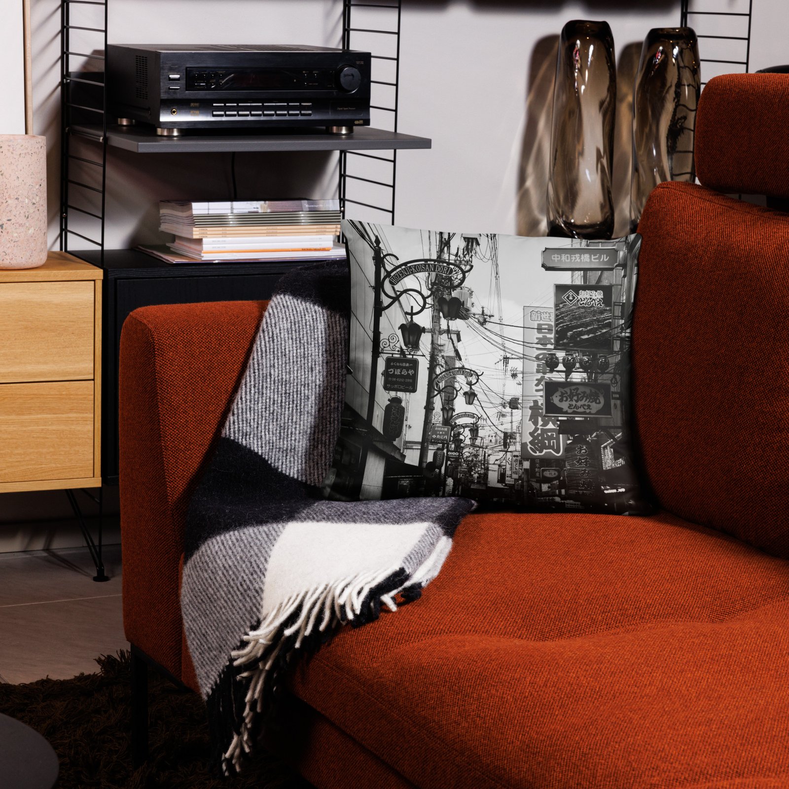 Sign Language | Japan | Throw Pillow